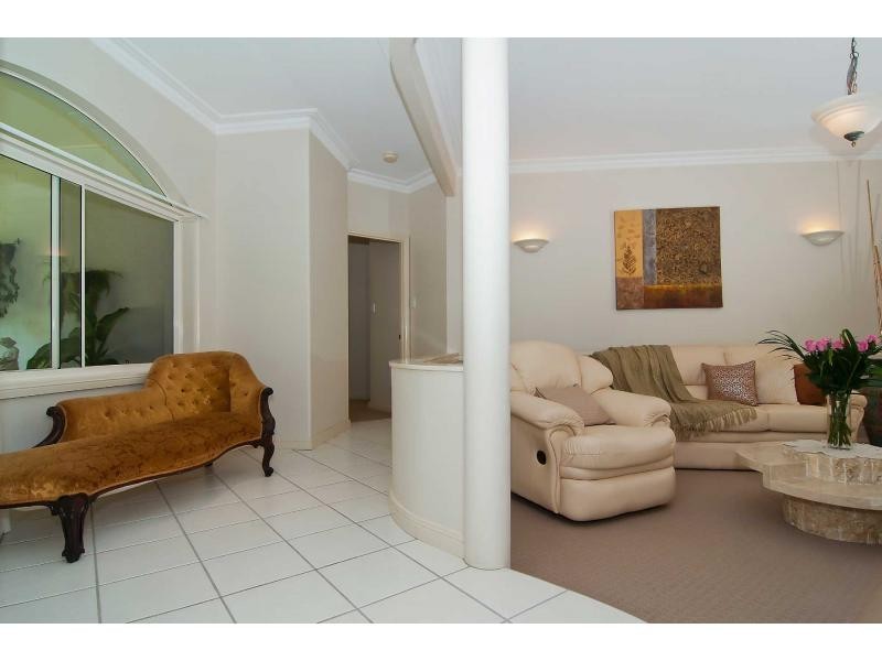 Dulong QLD 4560