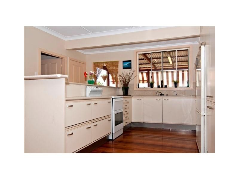 12 Ann, Woombye QLD 4559