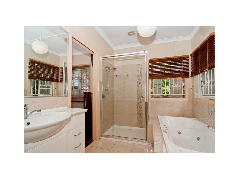 12 Ann, Woombye QLD 4559