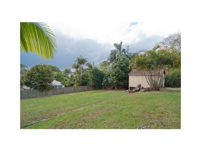 12 Ann, Woombye QLD 4559