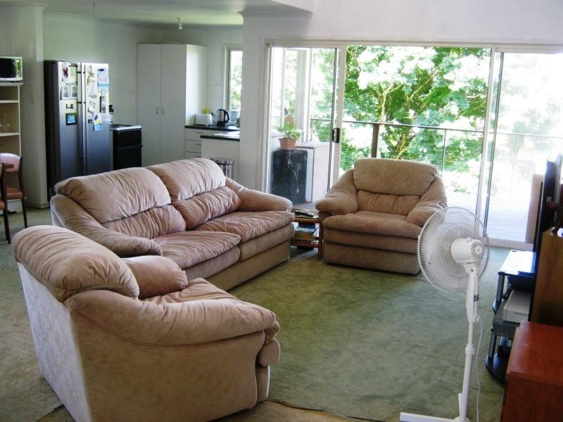 4 Cobbs Road, Woombye QLD 4559