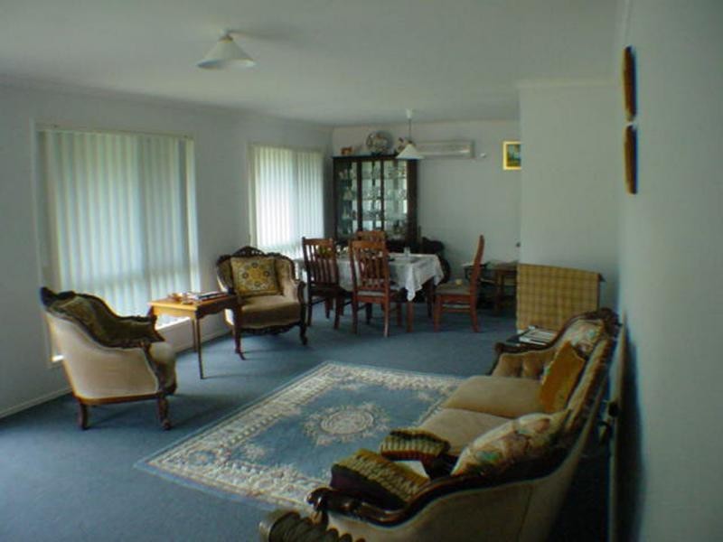 5 Homestead Place, Woombye QLD 4559