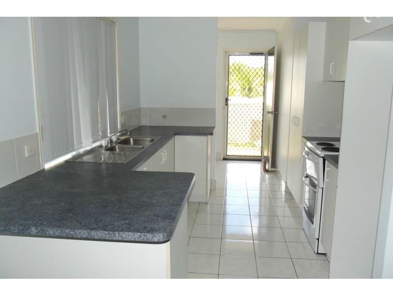 5 Homestead Place, Woombye QLD 4559