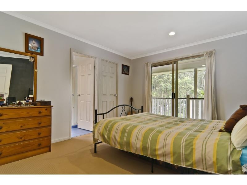 16 Corey Court, Palmwoods QLD 4555