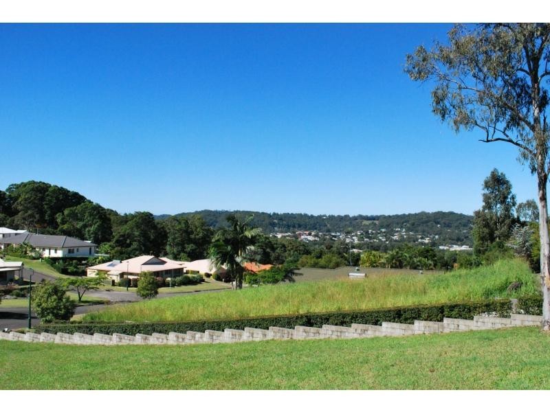 65 Lachlan Avenue, Nambour QLD 4560