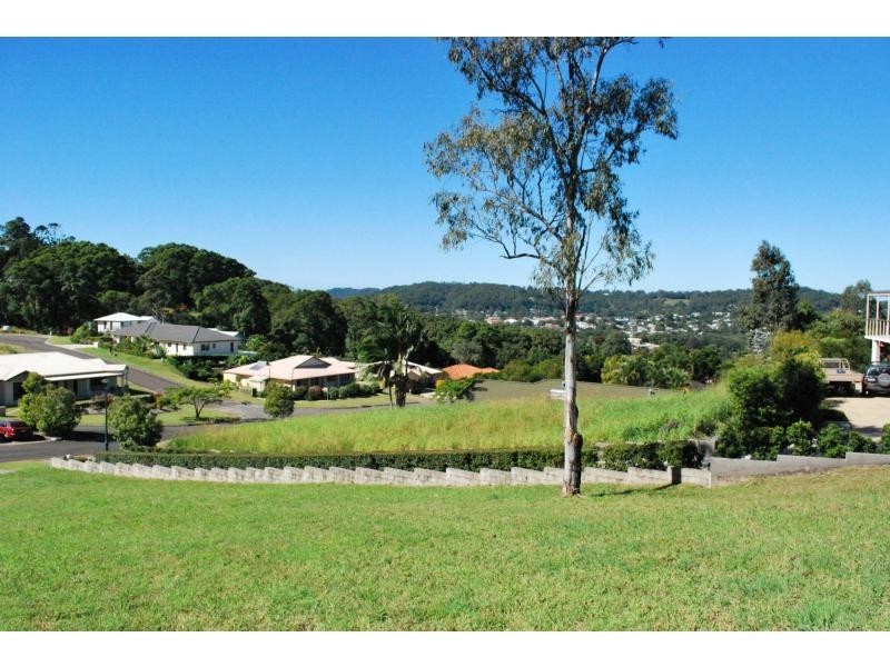 65 Lachlan Avenue, Nambour QLD 4560