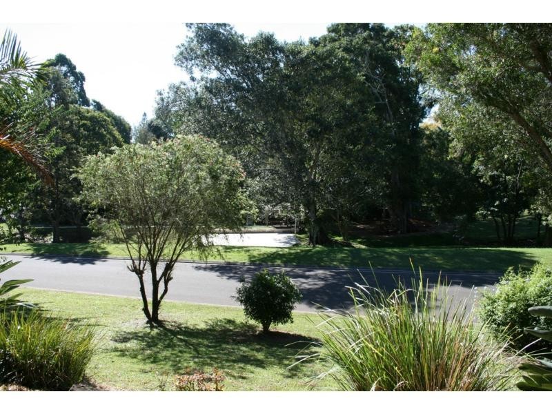 2 Reynolds Close, Woombye QLD 4559