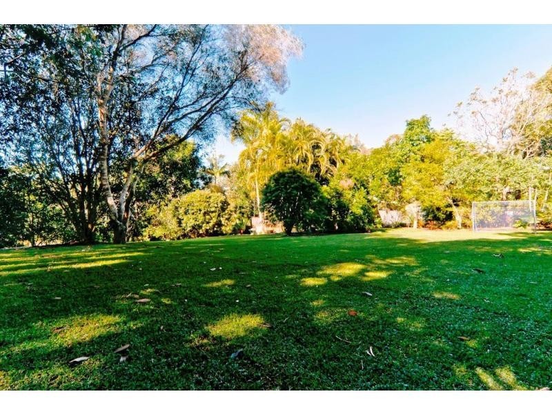 21 Mountain Breeze Court, Coes Creek QLD 4560