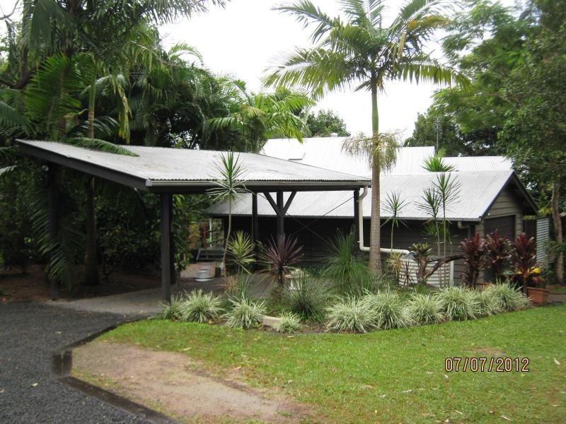 21 Mountain Breeze Court, Coes Creek QLD 4560