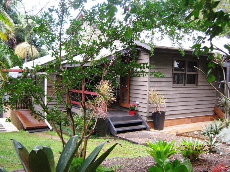 21 Mountain Breeze Court, Coes Creek QLD 4560