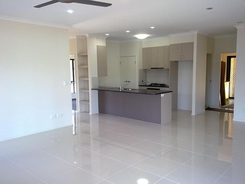 21 Koorawatha Lane, Palmwoods QLD 4555