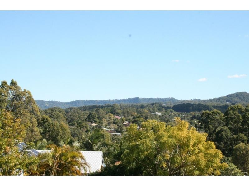 1 Holyn Close, Woombye QLD 4559