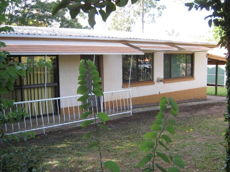 15 Roberts Street, Palmwoods QLD 4555