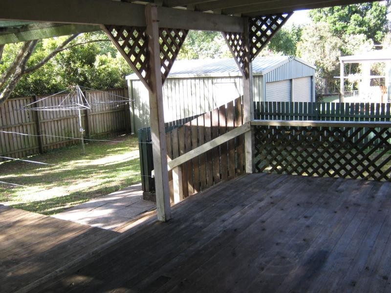 15 Roberts Street, Palmwoods QLD 4555