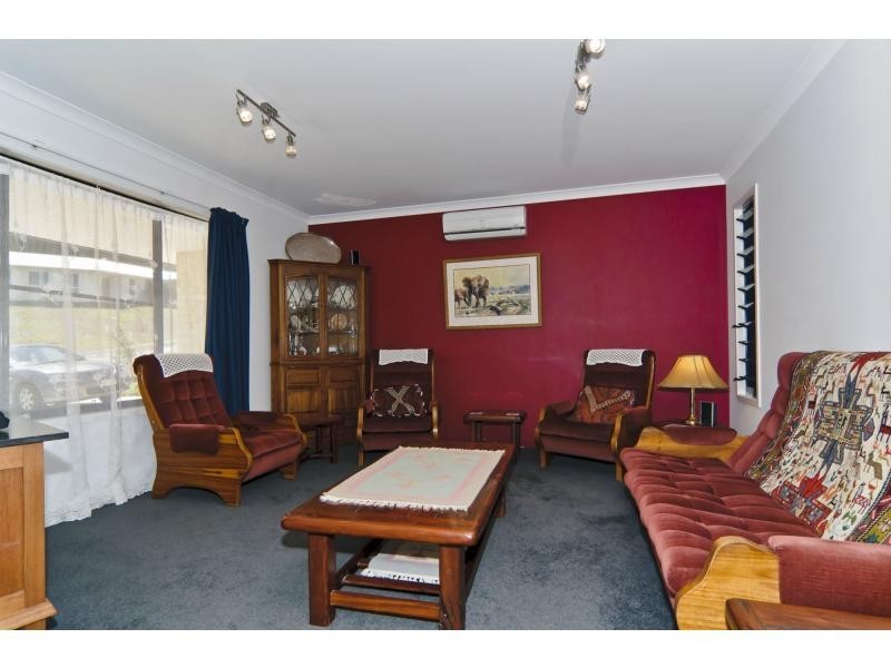 24 Bunya Pine Place, Woombye QLD 4559