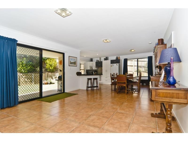 24 Bunya Pine Place, Woombye QLD 4559