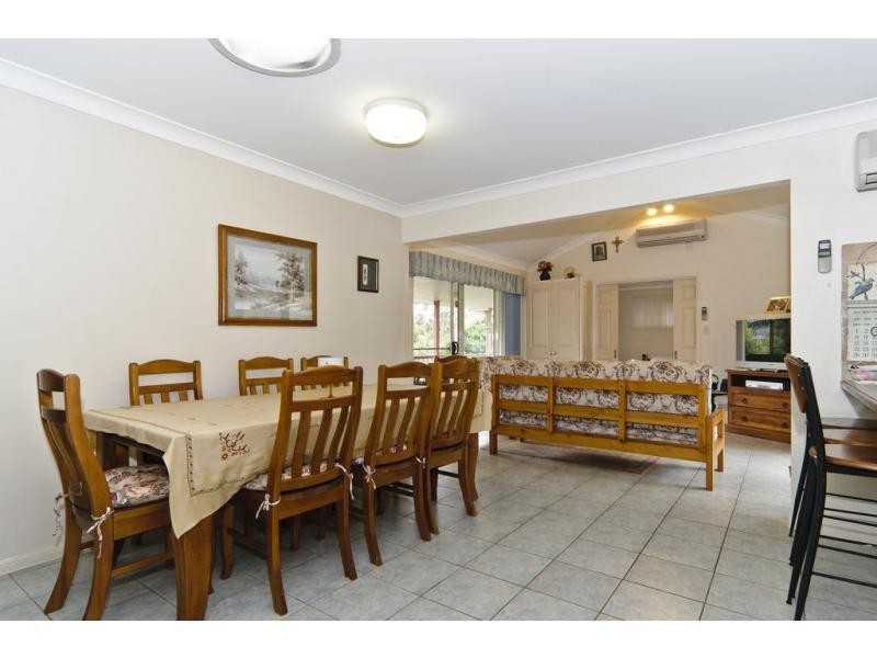 2 Eagleview Court, Woombye QLD 4559