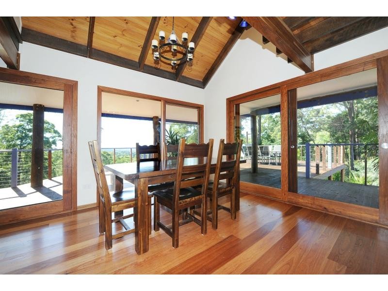 162 Carruthers Road, Towen Mountain QLD 4560