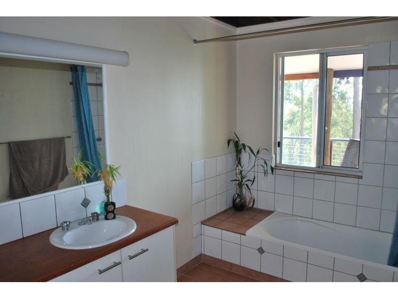 162 Carruthers Road, Towen Mountain QLD 4560