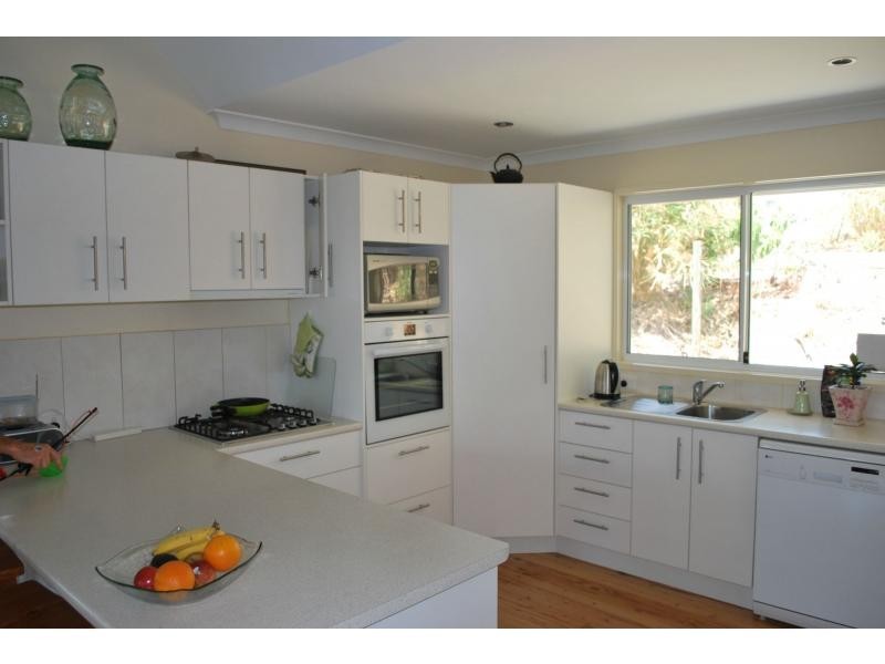 162 Carruthers Road, Towen Mountain QLD 4560