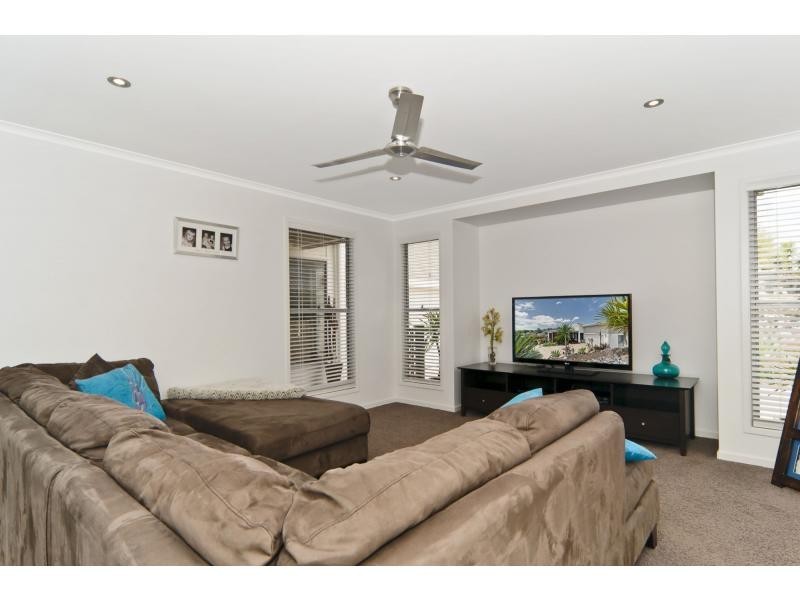 9 Ridgeview Place, Woombye QLD 4559