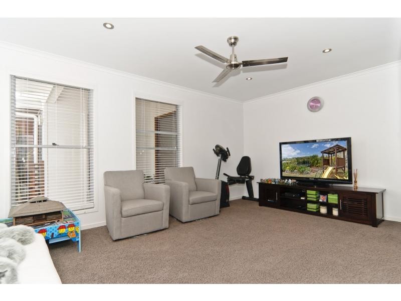 9 Ridgeview Place, Woombye QLD 4559