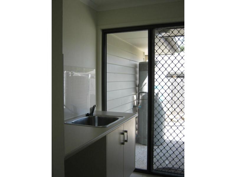 7 McCLINTOCK Place, Woombye QLD 4559