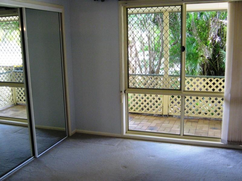 26 LACHLAN Avenue, Nambour QLD 4560