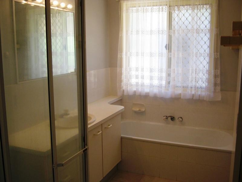 26 LACHLAN Avenue, Nambour QLD 4560