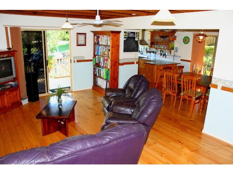 2 PLATYPUS PLACE, Nambour QLD 4560