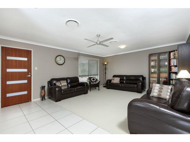 14 Killarney Crescent, Nambour QLD 4560