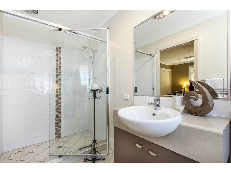 14 Killarney Crescent, Nambour QLD 4560