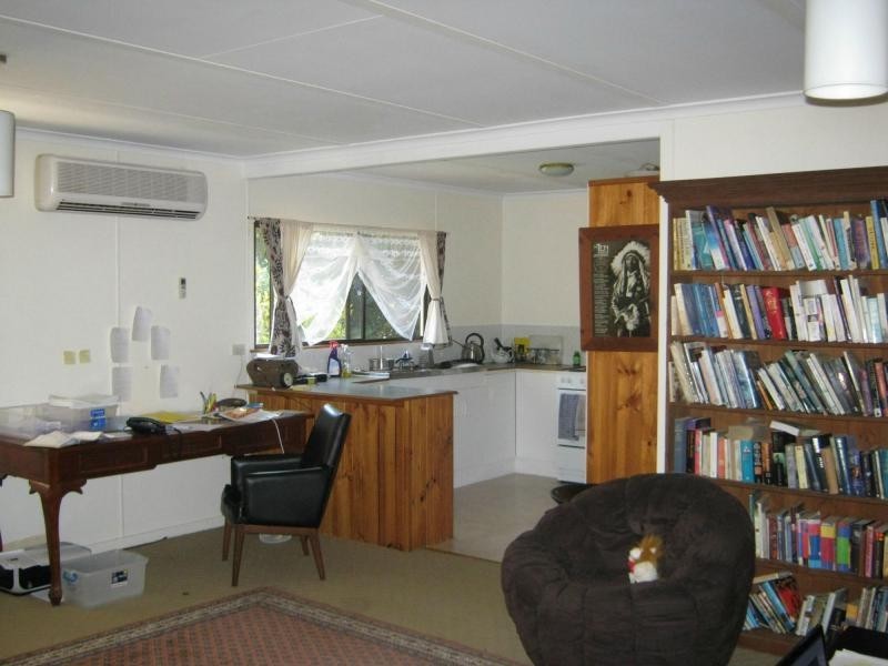 17A BARTLETT Street, Nambour QLD 4560