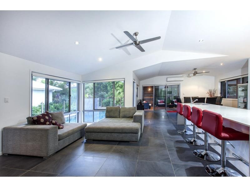 14 Plantation Rise Drive, Woombye QLD 4559