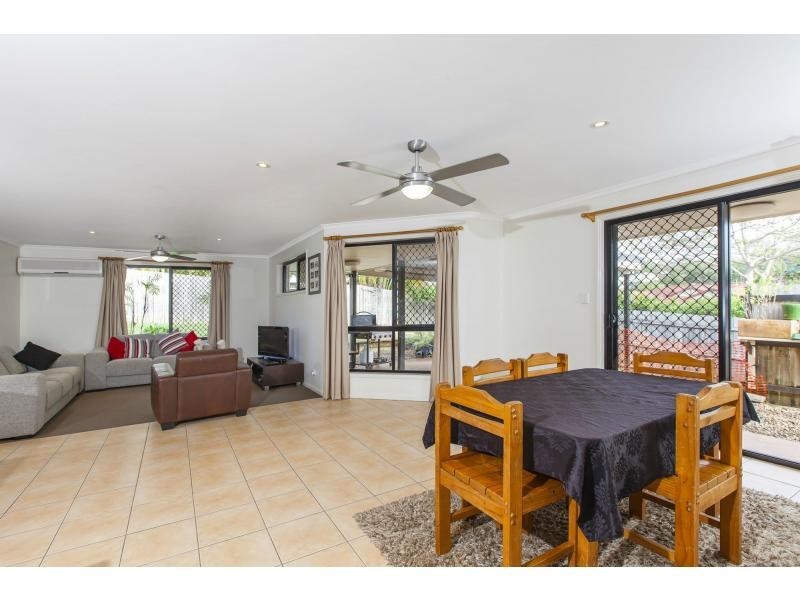 1 REMINGTON Rise, Palmwoods QLD 4555