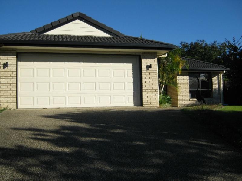 1 REMINGTON Rise, Palmwoods QLD 4555