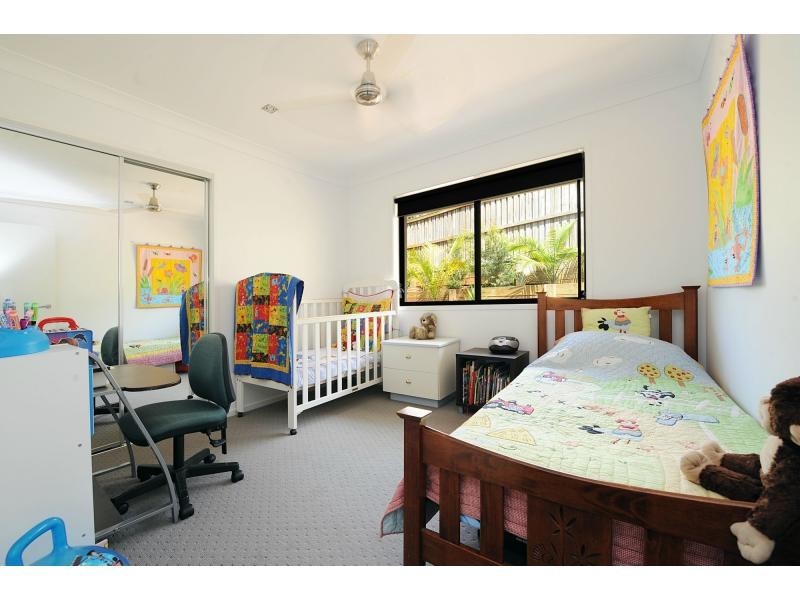 24 Davey Drive, Woombye QLD 4559