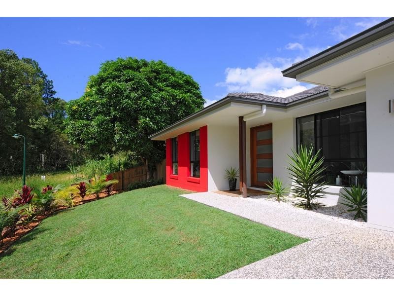24 Davey Drive, Woombye QLD 4559