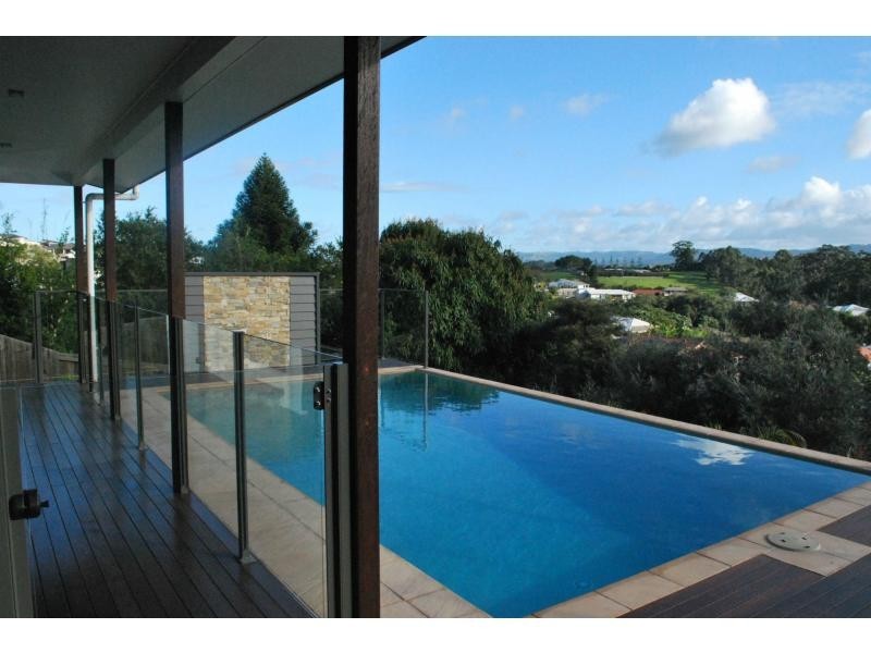 8 BLACK MRYTLE Court, Woombye QLD 4559