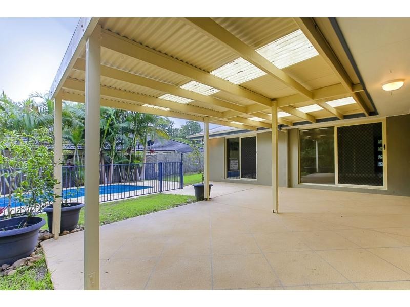 4 Flame Tree Court, Palmwoods QLD 4555