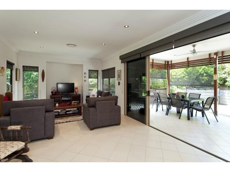 20 Paynters Pocket Avenue, Palmwoods QLD 4555