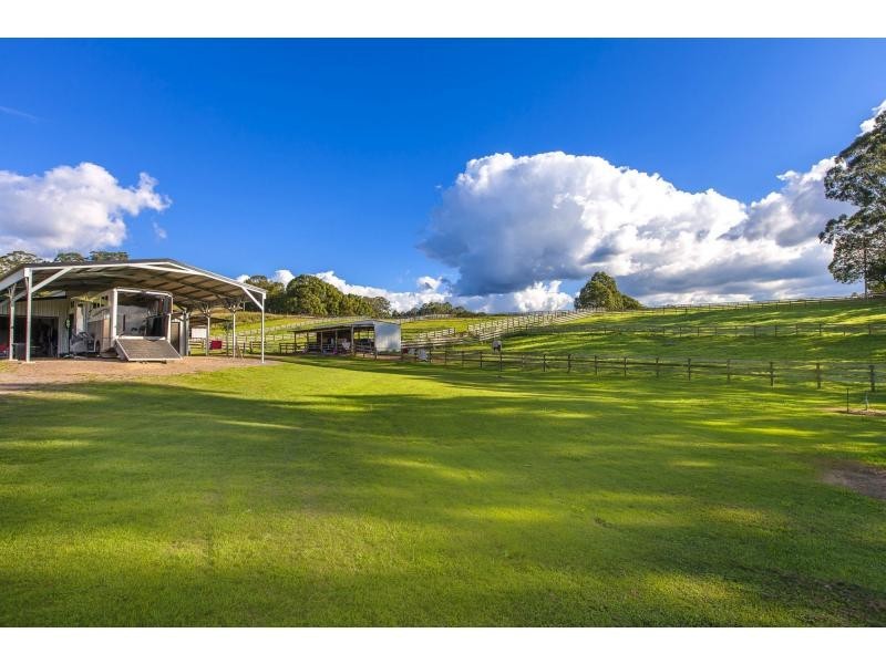 220 DIDDILLIBAH Road, Woombye QLD 4559