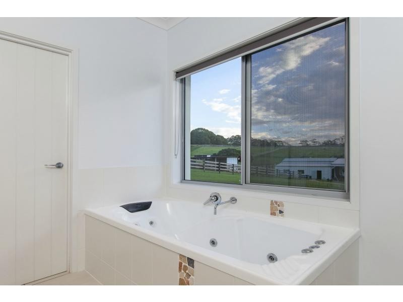 220 DIDDILLIBAH Road, Woombye QLD 4559