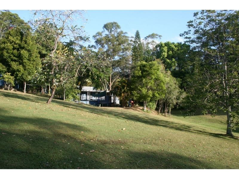 230 Blackall Range Rd, Woombye QLD 4559