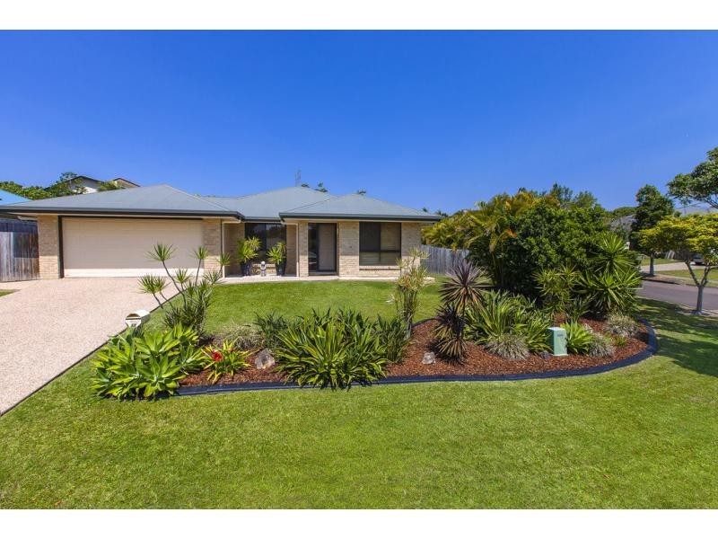 17 ROBERTSON Drive, Burnside QLD 4560