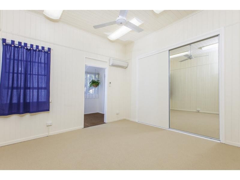 4 Wakefield Street, Woombye QLD 4559