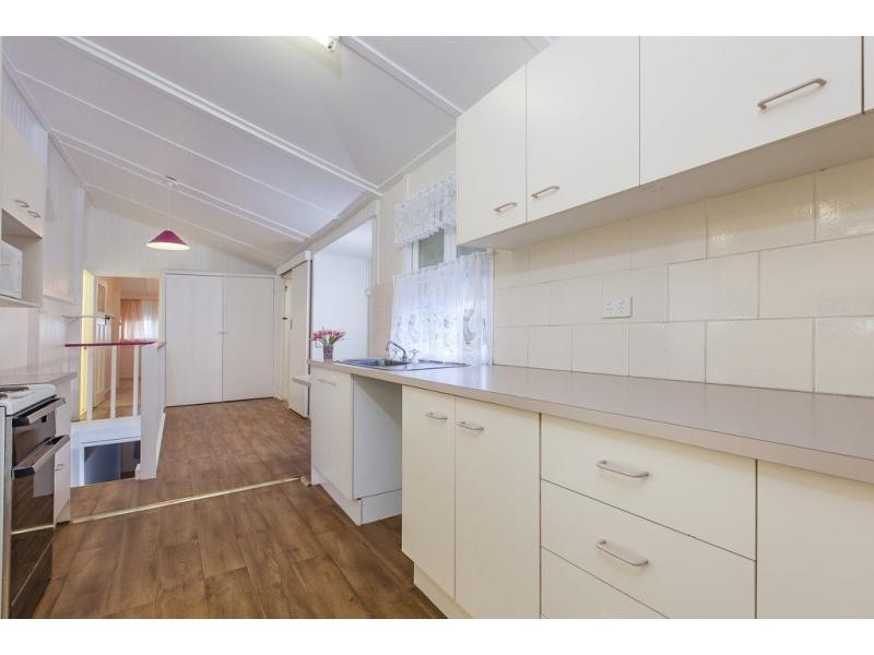 4 Wakefield Street, Woombye QLD 4559