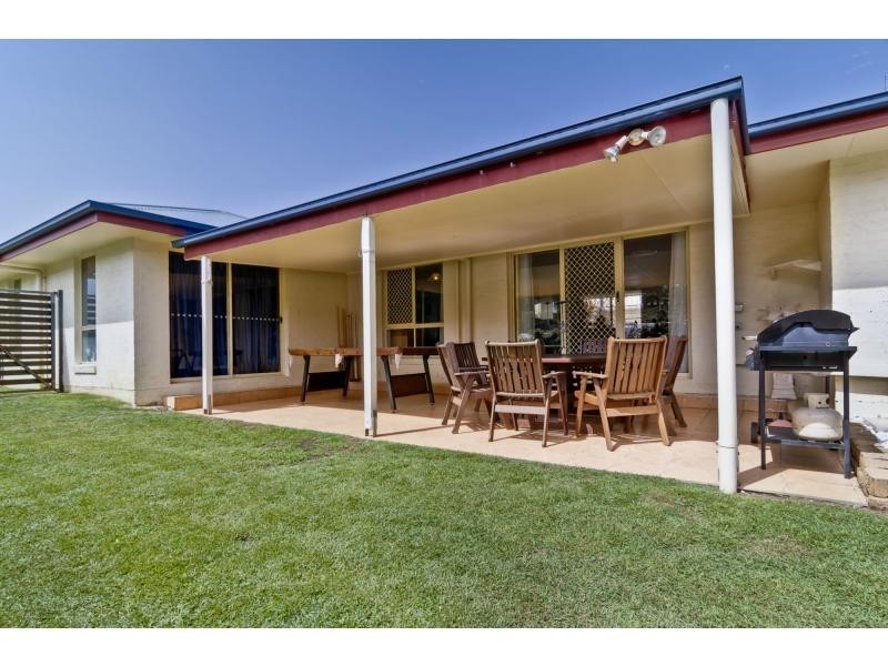 26 Gardenvale Drive, Coes Creek QLD 4560