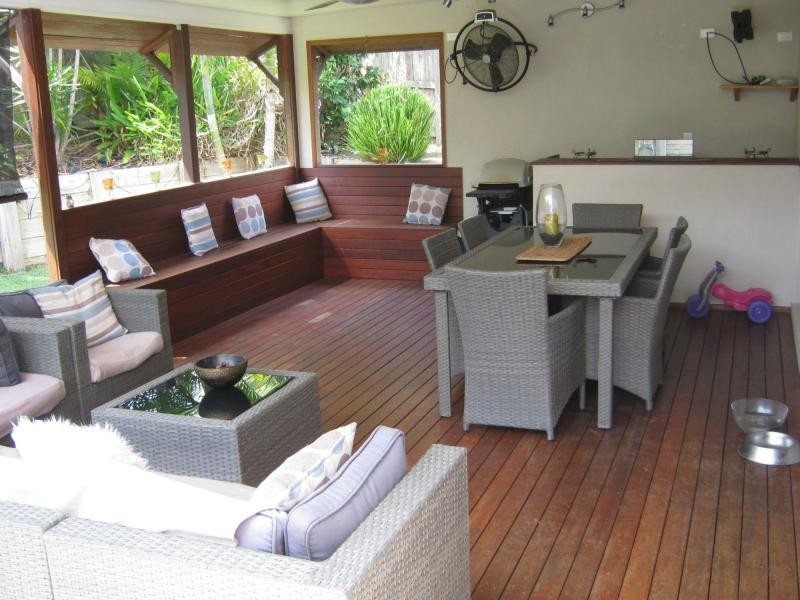 18 PAYNTERS POCKET Avenue, Palmwoods QLD 4555