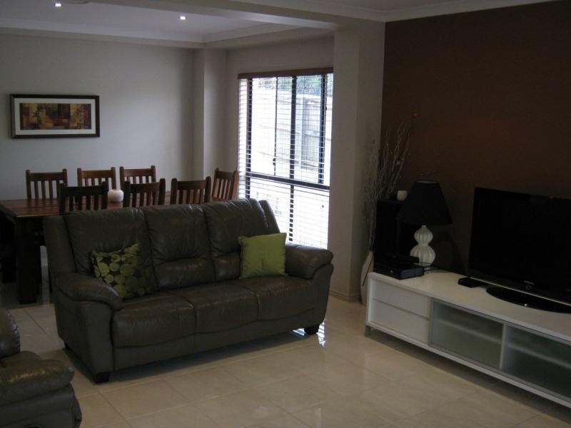 18 PAYNTERS POCKET Avenue, Palmwoods QLD 4555